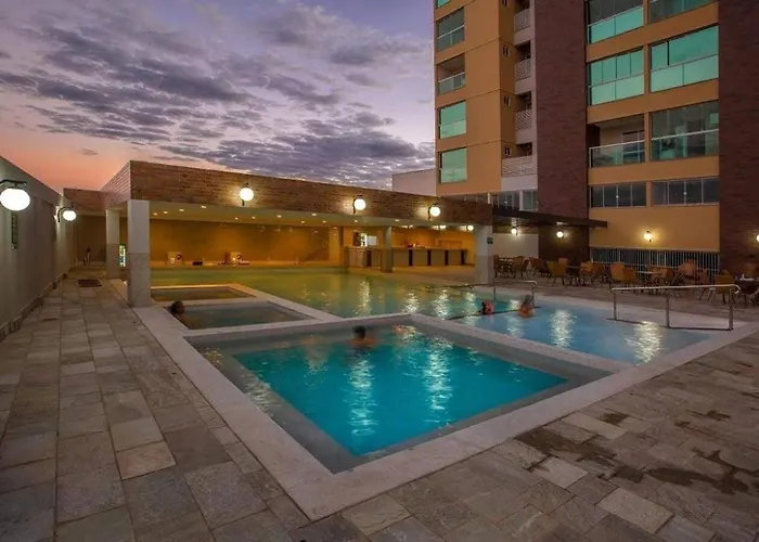 Piazza di Roma Apartamento 915 com parque aquático Caldas Novas