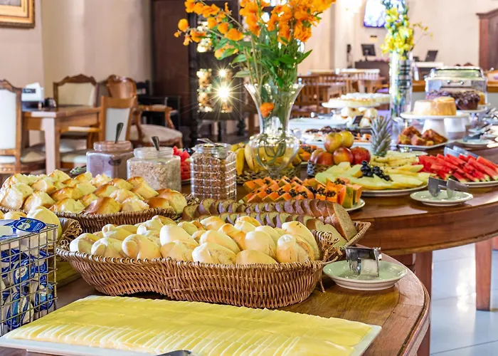 Castelo De Itaipava - Hotel, Eventos E Gastronomia