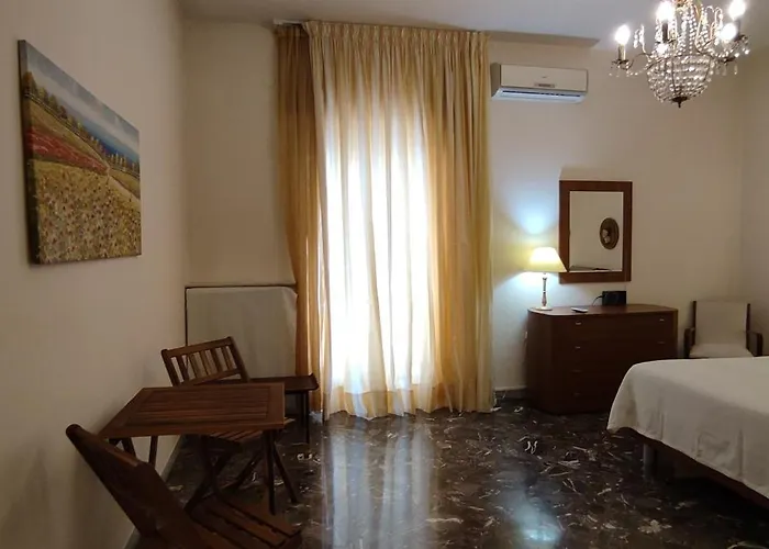 Hotel San Nicola , Santa Claus Bari