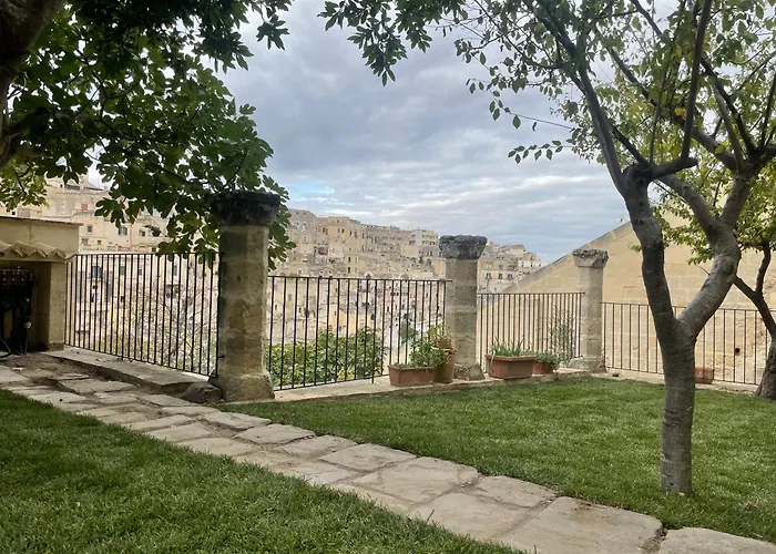 Hotel Giardini di Luce Matera