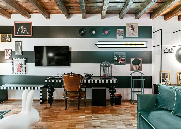Aurum - Como Luxury Suites