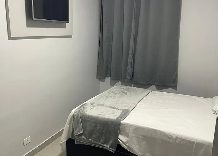 Hotel Rio Branco - Melhor Opção Perto da 25 de Março, Santa Ifigênia e Metrô República São Paulo