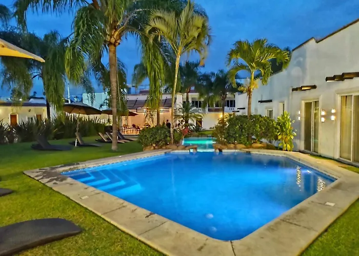 Hc Resort Canarios Cuernavaca
