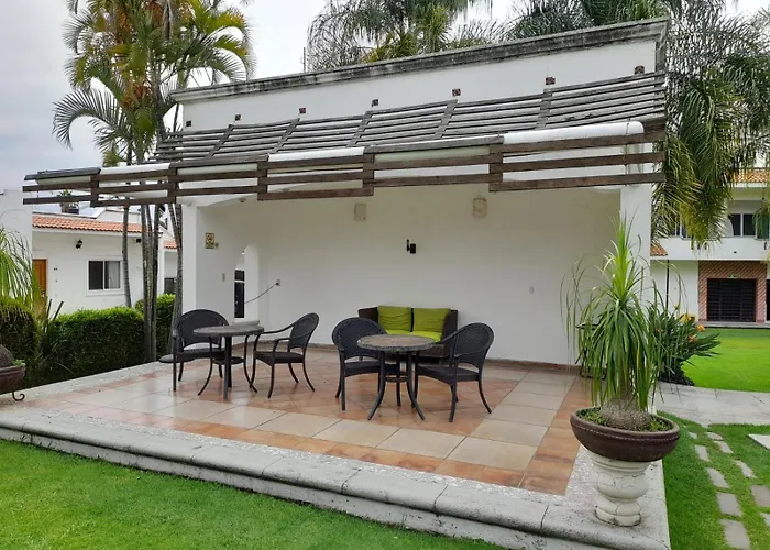 Hc Resort Canarios Cuernavaca