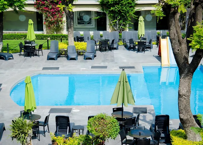 Plaza Camelinas Hotel Querétaro