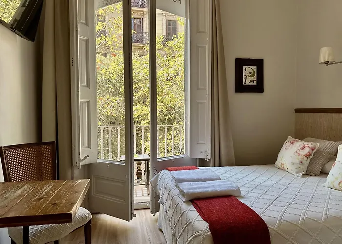 Casa Consell Gran Via, Guest House Barcelone