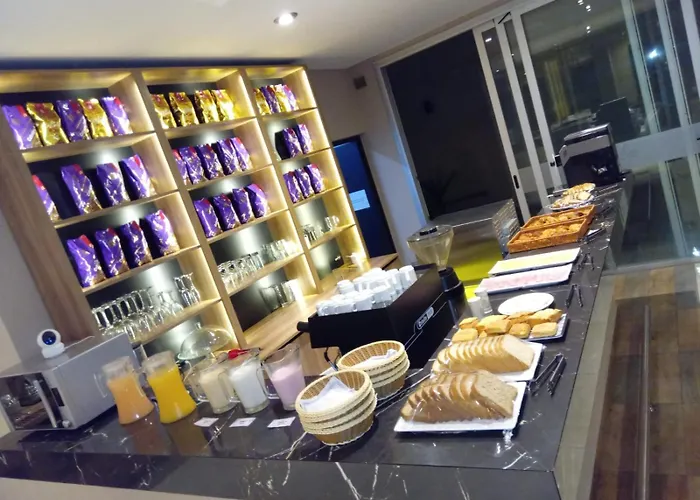 Hotel Alvarado Suites Salta