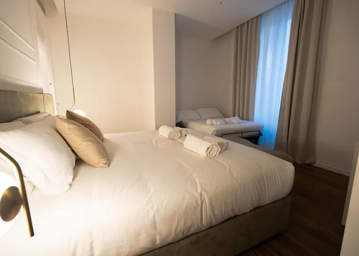 56 Orange Street Luxury Accommodation Roma