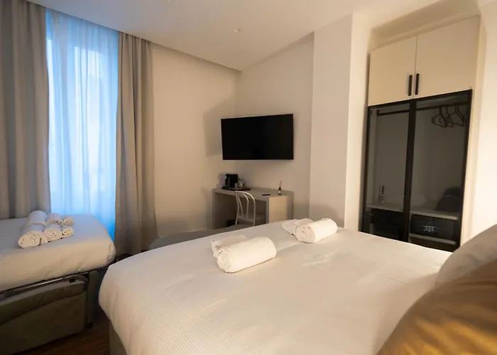 56 Orange Street Luxury Accommodation Roma