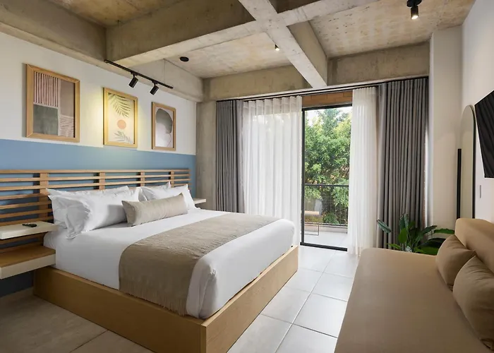 30 Living Suites Medellín