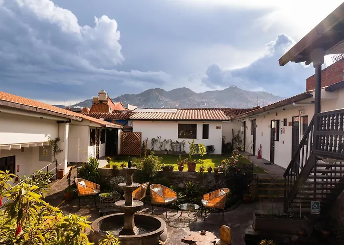 Black Llama Hostel Cusco