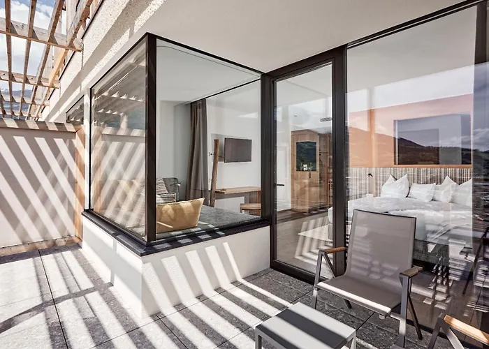 Byhaller Suites & Ao Restaurant Bressanone