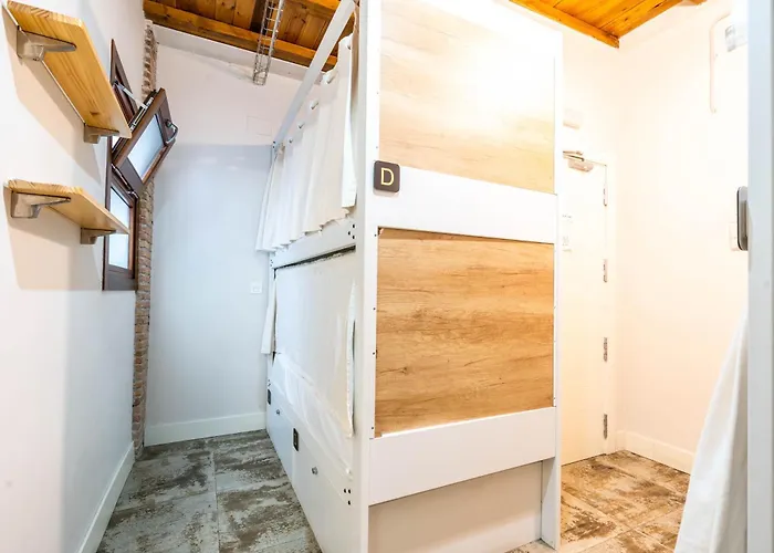 4U Hostel Granada