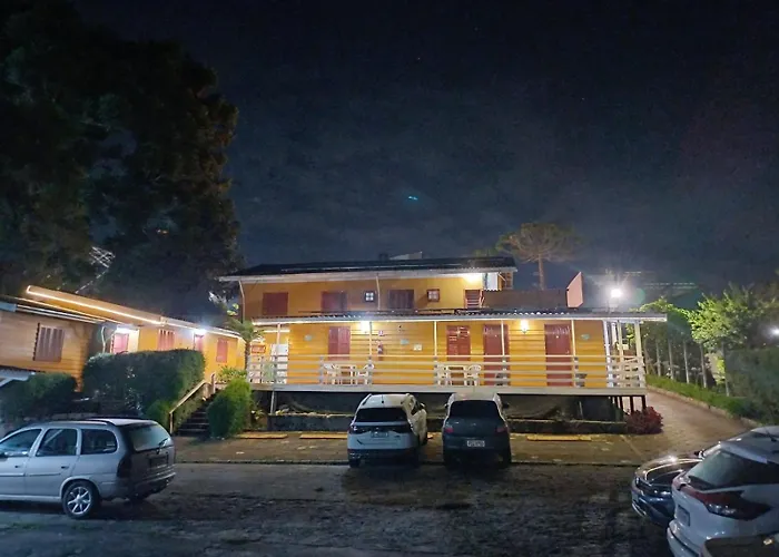 Pousada Toca Das Bromelias Campos do Jordão