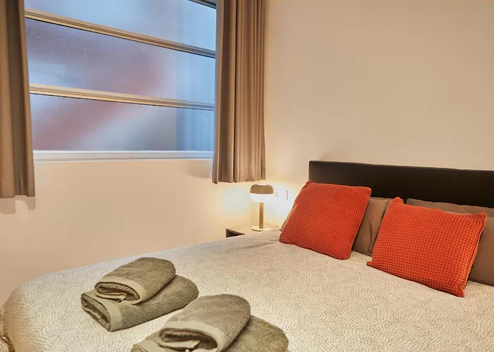 Apartamento SUN RAMBLA CATALUNYA GAUDI Limpieza Desinfección Barcelona