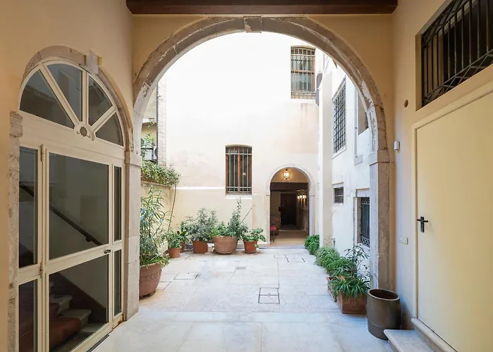 Fortuny 3967 Luxury Suites Wine Venezia