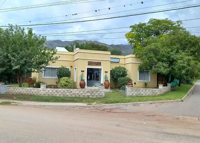 Hotel Tierra del Sol Merlo