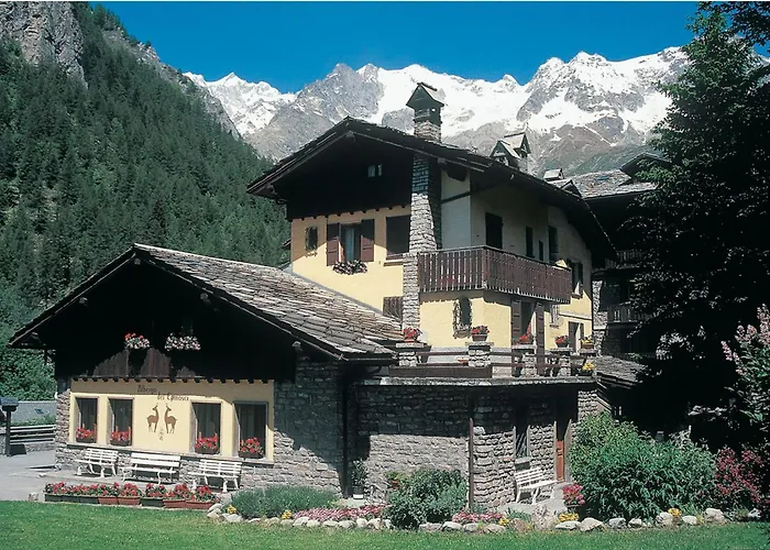 Hotel Dei Camosci Courmayeur