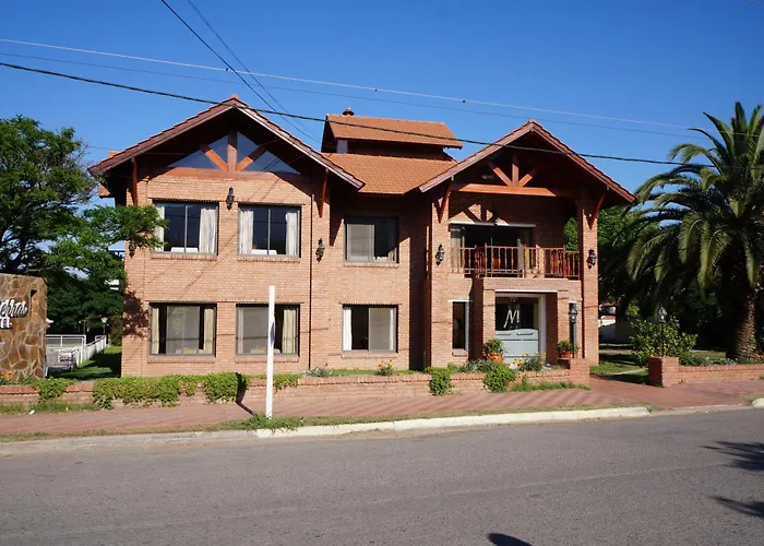 Hotel Mirasierras Merlo