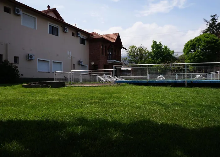 Hotel Mirasierras Merlo