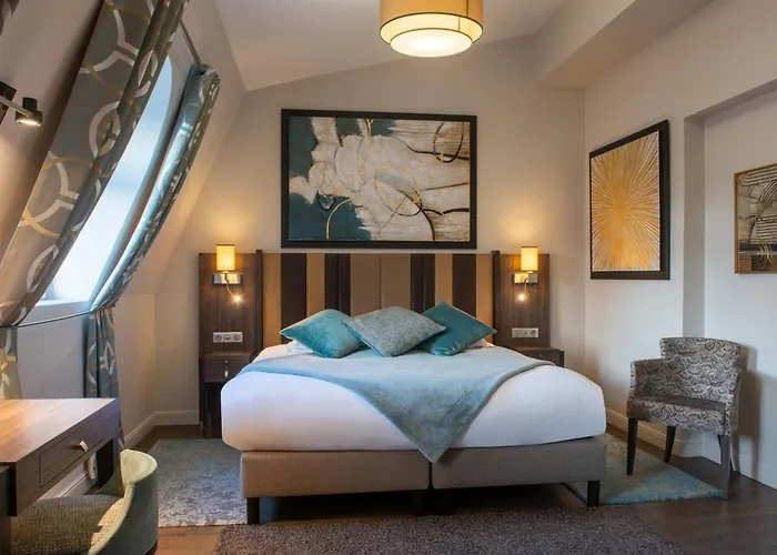 Hotel Régence Etoile París