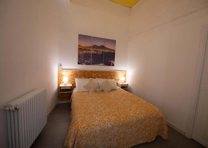 Resta Cu'mme Vomero Napoli