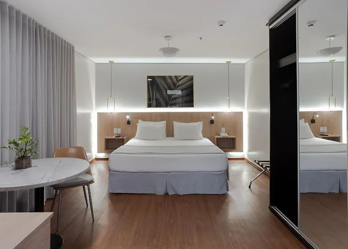 Jk Premium Hotel E Eventos Londrina