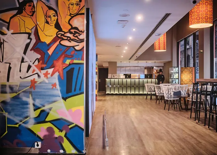 Hotel Catalonia Avinyo Barcelona