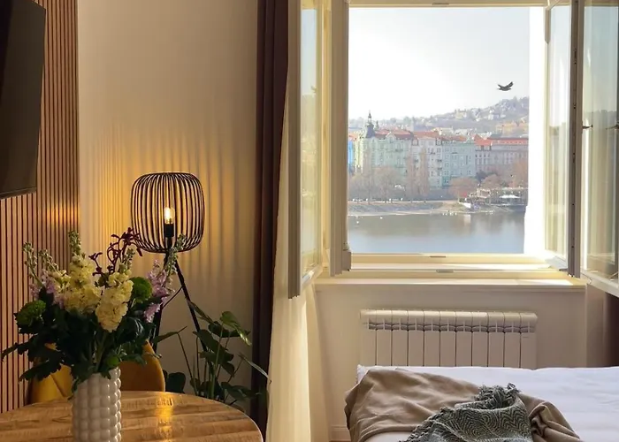 Rašínovo nábřeží - Riverside Residence Praga