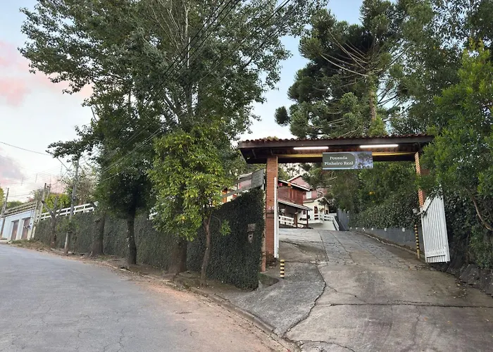 Pousada Pinheiro Real Campos do Jordão