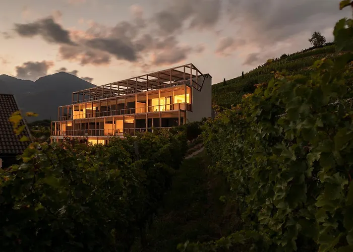 Byhaller Suites & Ao Restaurant Bressanone