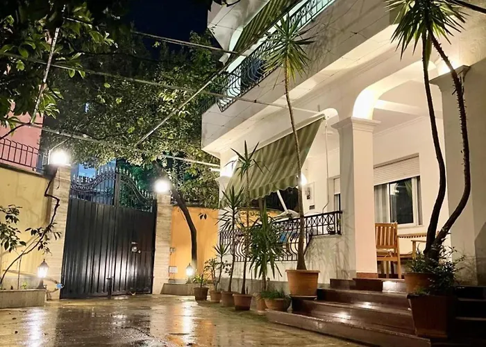 Mandarine Hostel Tirana