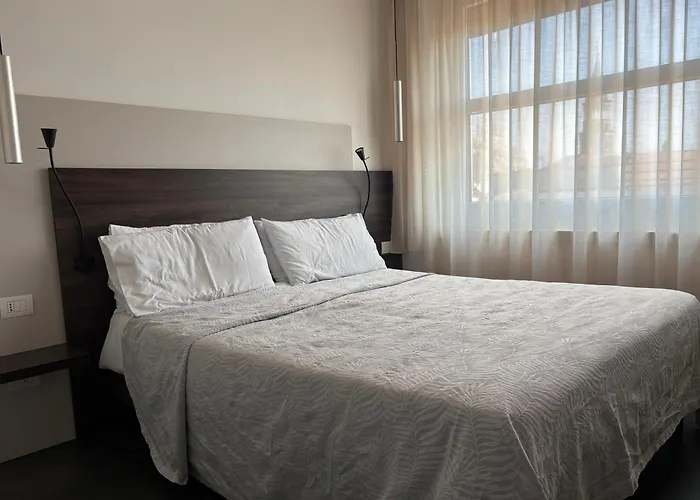 Enjoy Garden - Flavio Baracchini 9 - Rooms Milano