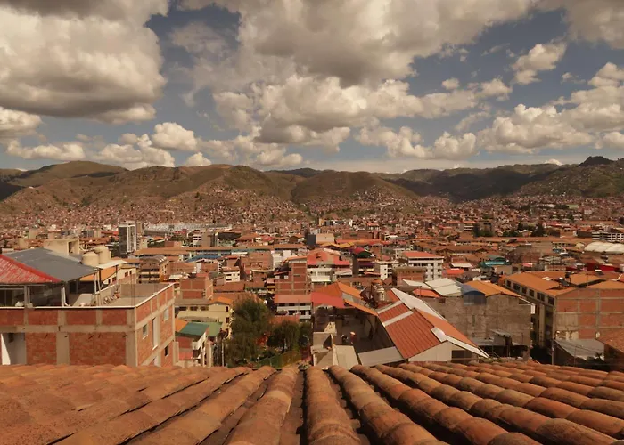 Rhouse Cusco Hotel