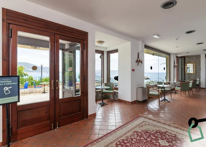 Hotel Hotiday Taormina Mare