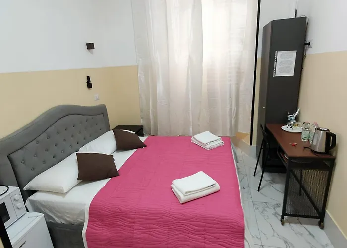 Hotel RATTAZZI ROMA CENTRo