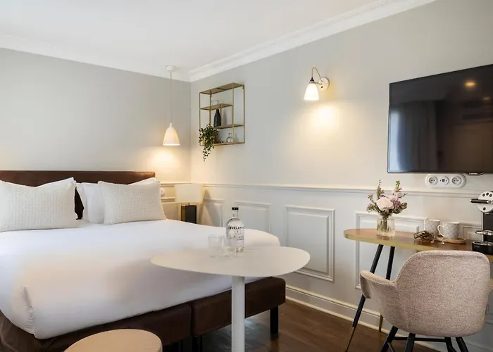 Hotel Madeleine Haussmann Parigi