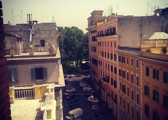 Buonarroti Guest House Roma