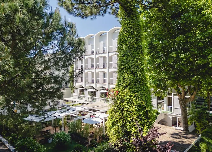 Hotel Saraceno Resort With Private Beach Milano Marittima