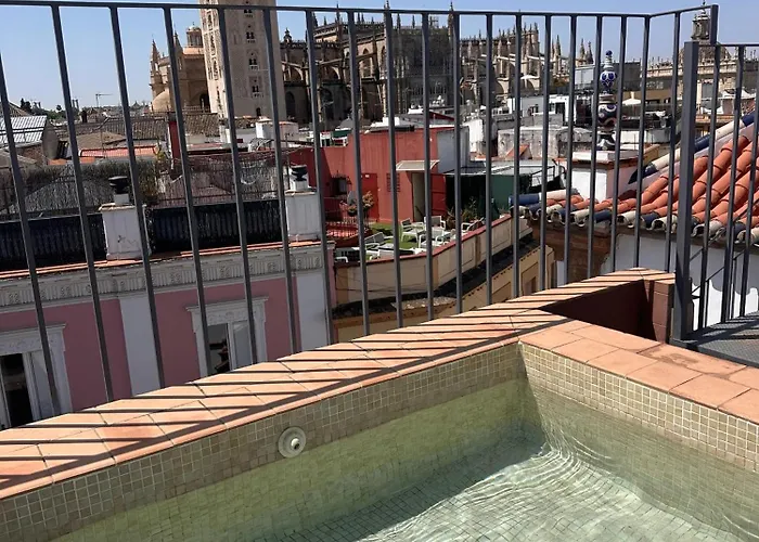 Casa del Gobernador by Época Suites Sevilla