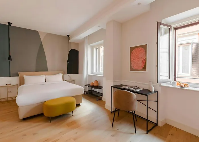 Sonder By Marriott Bonvoy Antinoo Apartments Piazza Del Parlamento Roma