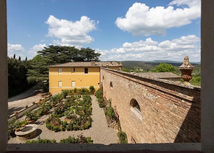 Agriturismo Borgo Villa Certano Siena