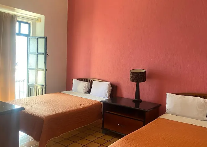 HOTEL hostal de los reyes Guadalajara