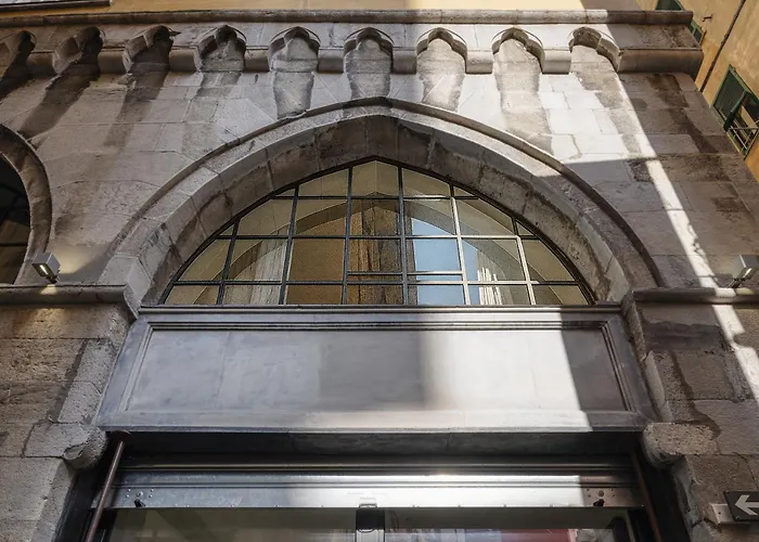 Vico Superiore di Pellicceria - Le Case di Bart Genova