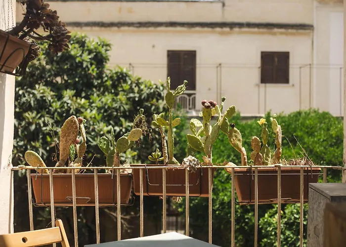 4 Balconi Rooms-Boutique B&B Lecce