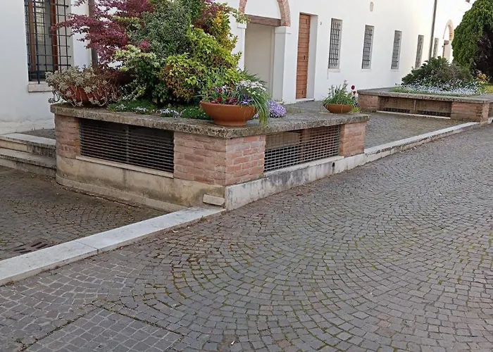 Villa Casa Mirandola in Contra' Sant' Andrea Vicenza