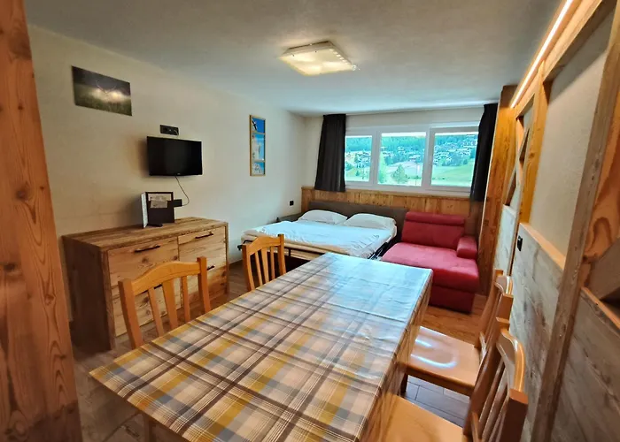 Steinbock B&B - Apartaments Livigno