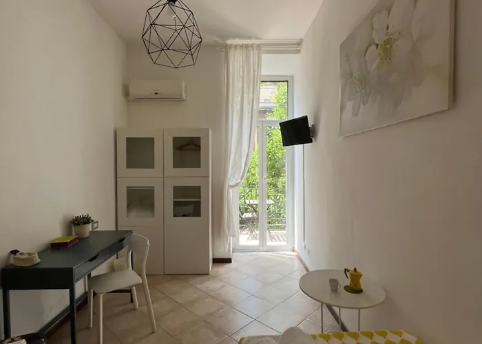 Hotel Domus Amica Roma