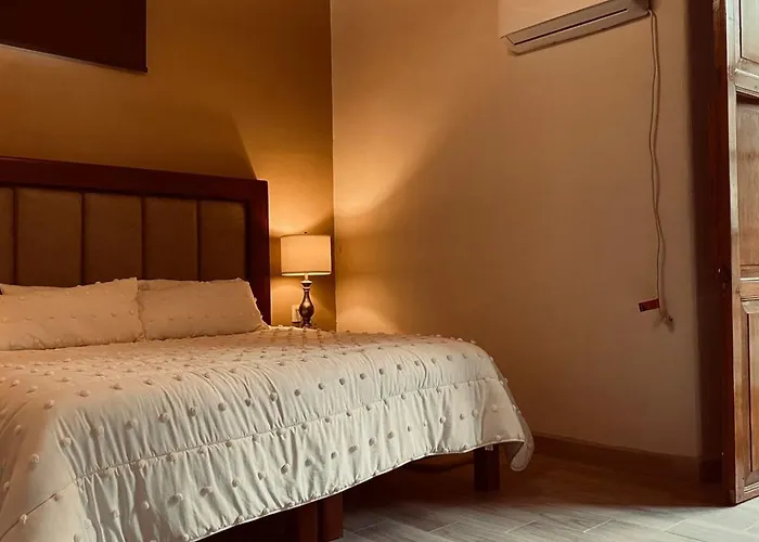 Hotel Plaza Vasco Pátzcuaro