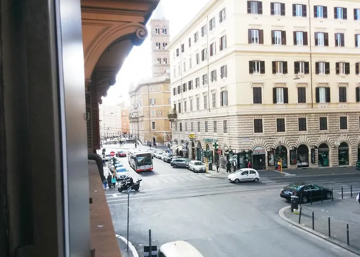 Ad Hoc Guest House Roma